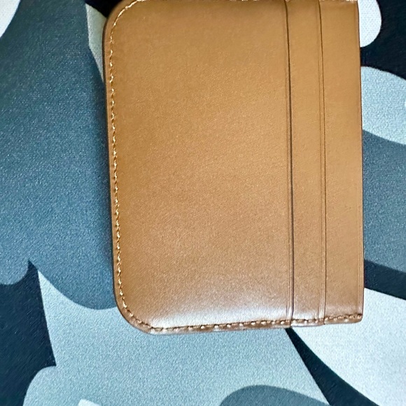 Authentic Tory Burch ELEANOR CARD CASE bnwts! - Picture 6 of 6